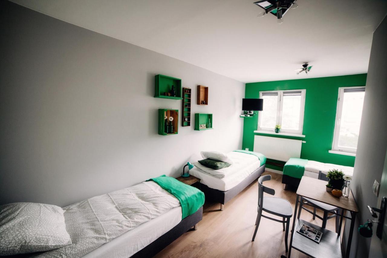 Atmosfera Hotel Zyrardow Bagian luar foto